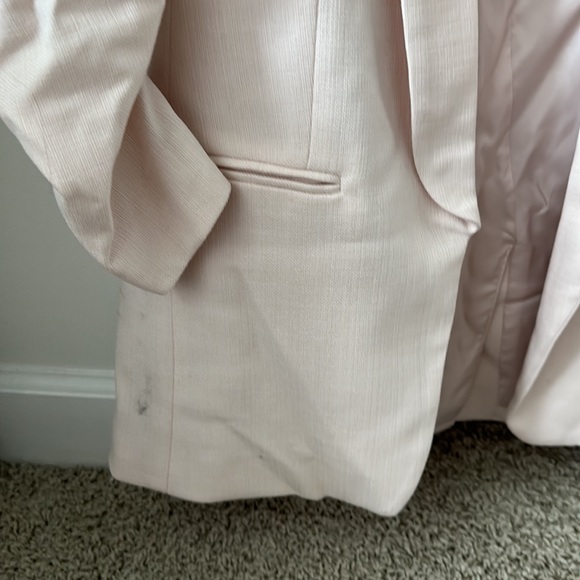 H&M pink blazer - Picture 2 of 3